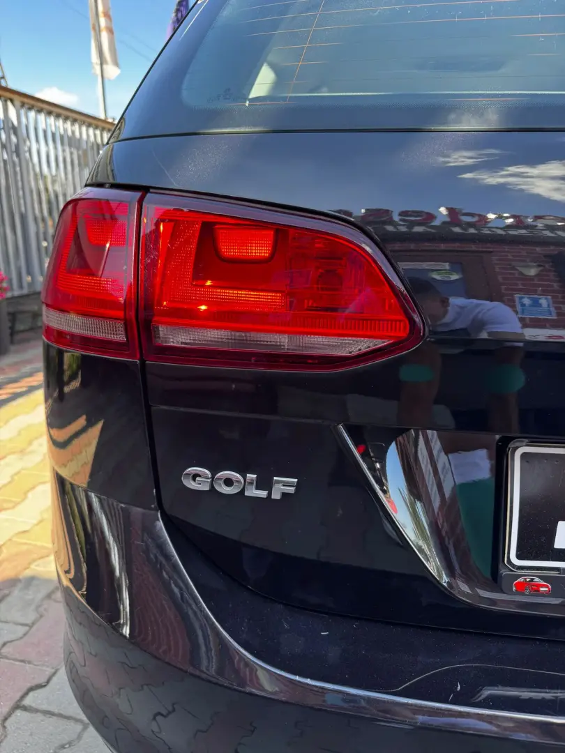 Volkswagen Golf 7 2014 1.2L Benzină