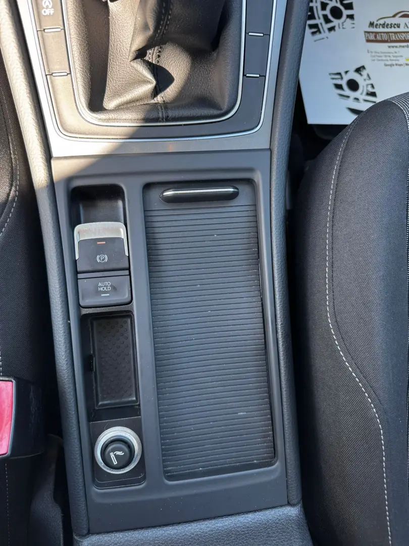 Volkswagen Golf 7 2014 1.2L Benzină