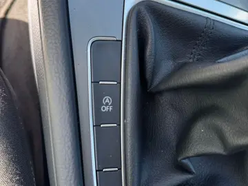 Volkswagen Golf 7 2014 1.2L Benzină