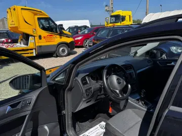 Volkswagen Golf 7 2014 1.2L Benzină