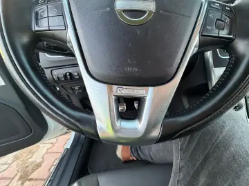 Volvo S60 2012 1.6L Benzină