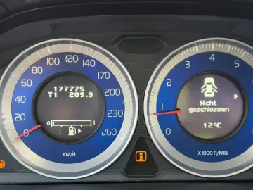 Volvo S60 2012 1.6L Benzină