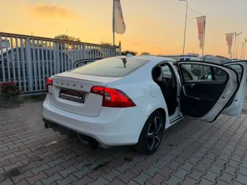 Volvo S60 2012 1.6L Benzină