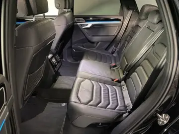 Touareg R-Line 3.0 V6 TDI 4Motion LEDER