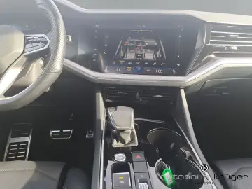 Touareg 3.0 V6 TDI DSG R-Line 4Motion Sportpaket