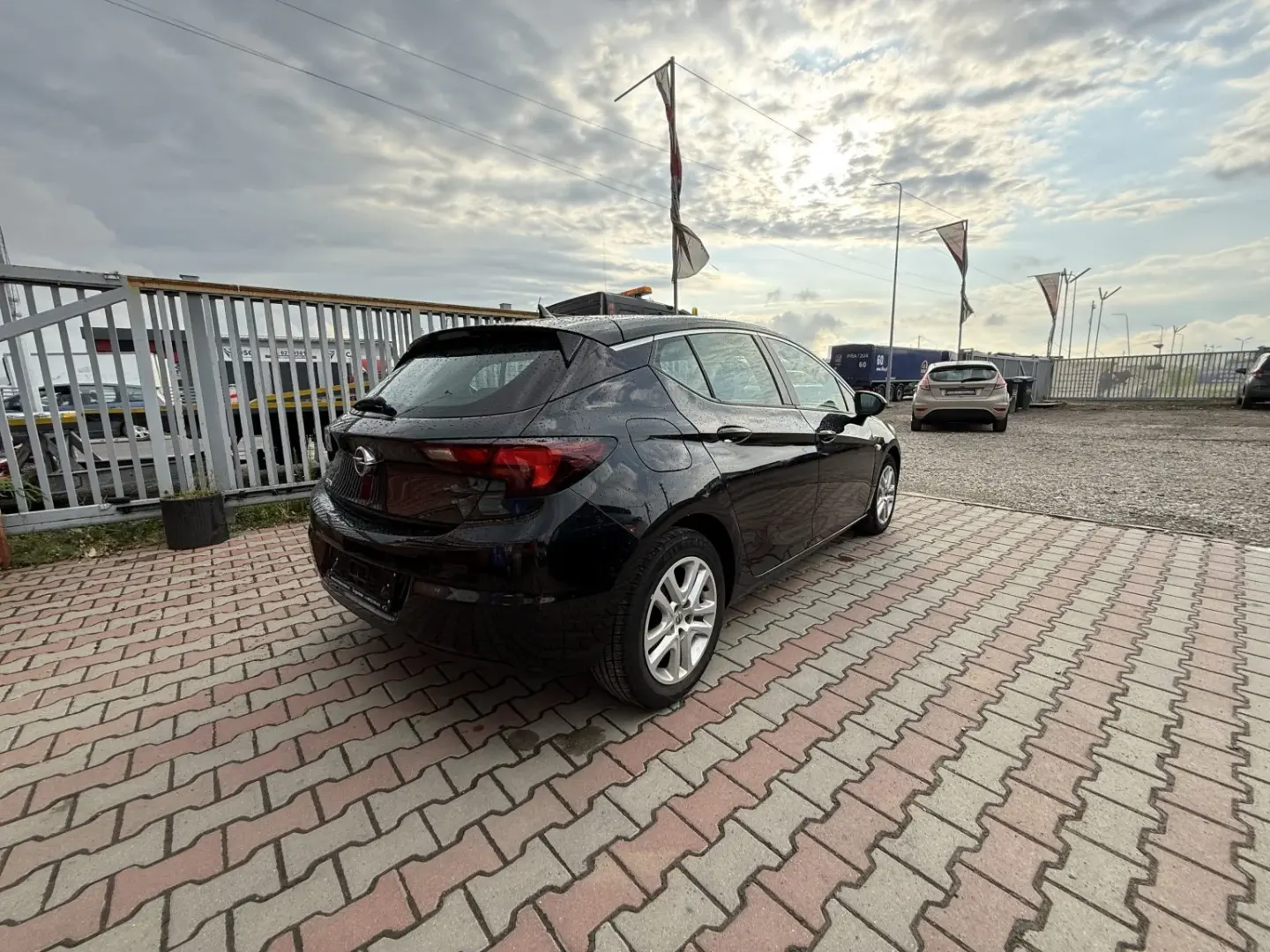 Opel ASTRA K 2018 1.6L Diesel