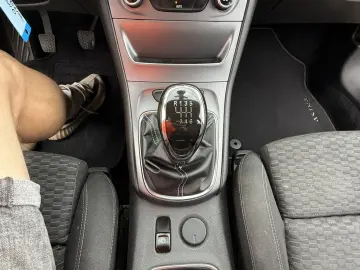 Opel ASTRA K 2018 1.6L Diesel