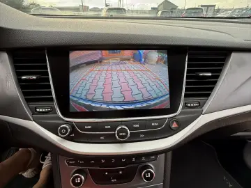 Opel ASTRA K 2018 1.6L Diesel