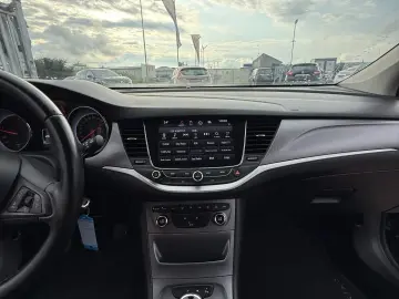 Opel ASTRA K 2018 1.6L Diesel