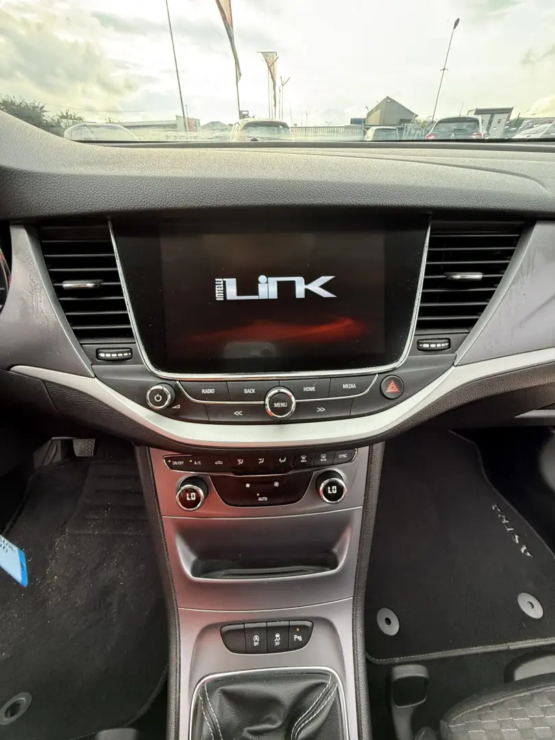 Opel ASTRA K 2018 1.6L Diesel