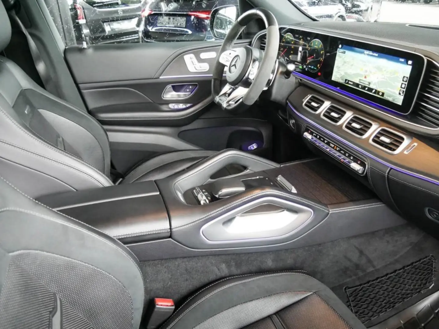 GLE 53 AMG 4M  NIGHT STHZ DISTR PANO BURM 360