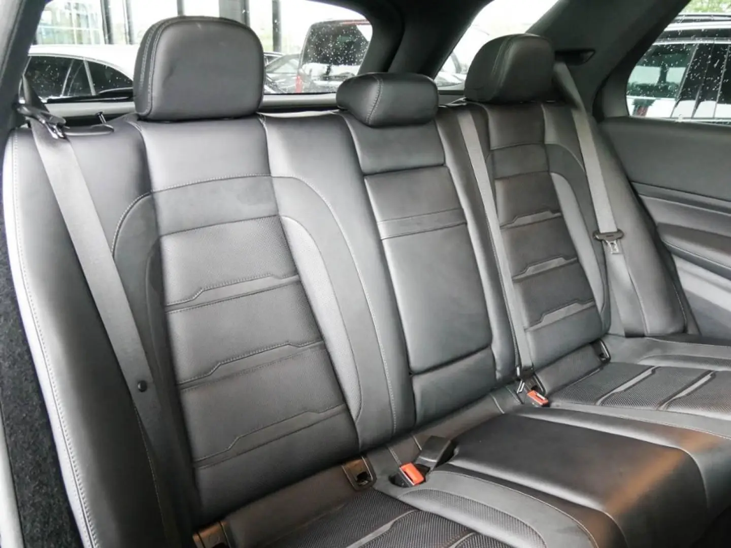 GLE 53 AMG 4M  NIGHT STHZ DISTR PANO BURM 360