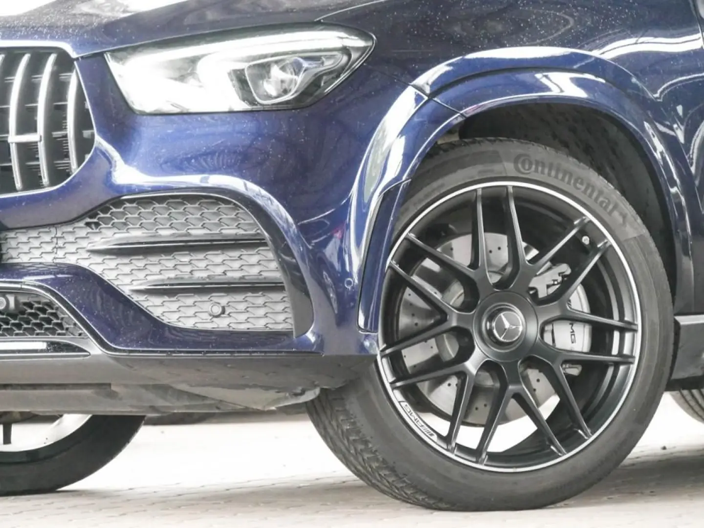 GLE 53 AMG 4M  NIGHT STHZ DISTR PANO BURM 360