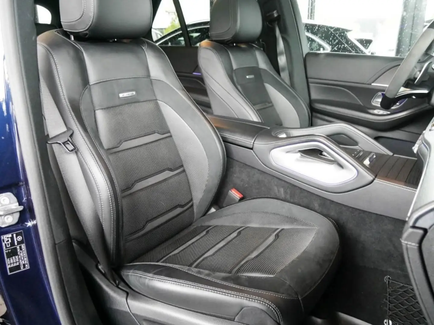 GLE 53 AMG 4M  NIGHT STHZ DISTR PANO BURM 360