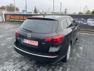 Opel Astra 1.6 CDTI Cosmo