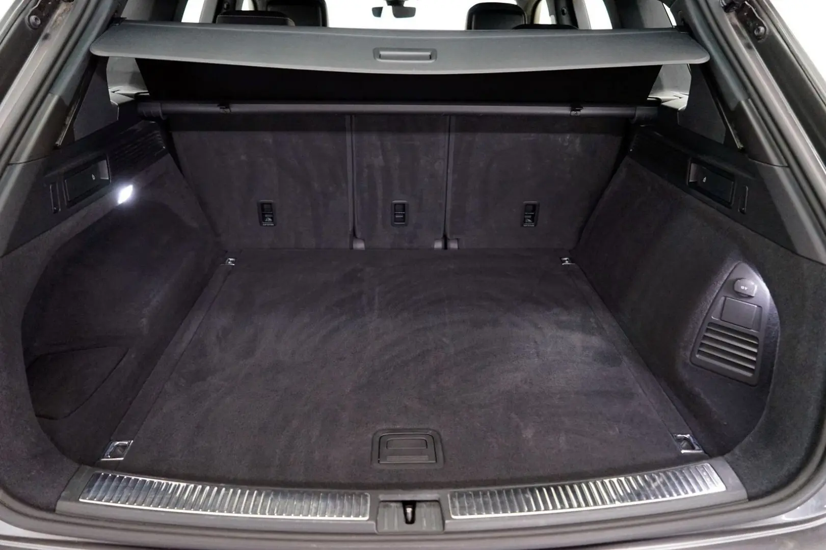 Touareg 3.0 V6 TDI 4Motion [R-Line  Navi  ACC  R