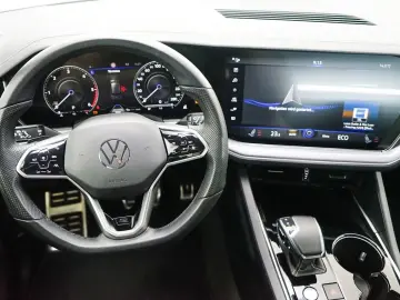 Touareg 3.0 V6 TDI 4Motion [R-Line  Navi  ACC  R