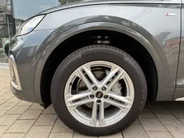 Q5 S line 40 TDI quattro S tronic Matrix LED Sou