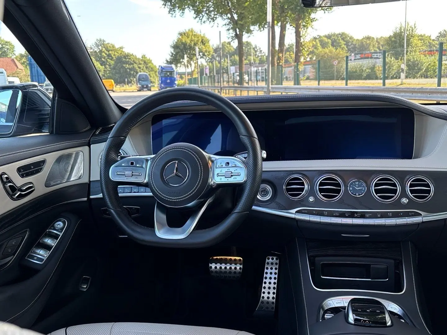 S 400 d 4M AMG Standheizung Pano Burmester 360 K