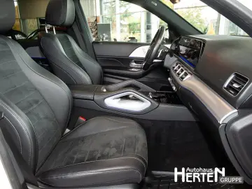 GLE 300 d 4M AMG NIGHT PANO 360  20 ZOLL LED SHZ