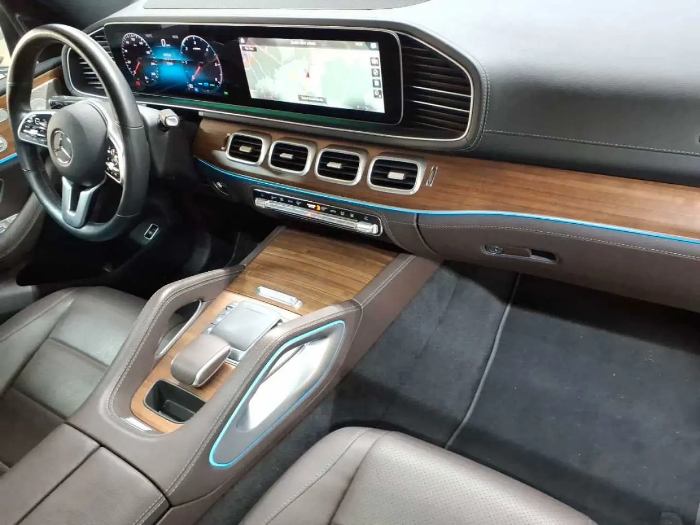 GLE 300 d 4M-AMG Ext AssiPL PANO StHz