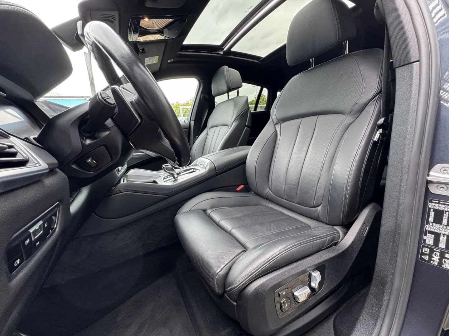 BMW X6 xDrive30d M Sport PANO LASER Sitzklima