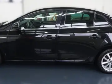 RENAULT MEGANE 1.3 TCe 140CP Intens