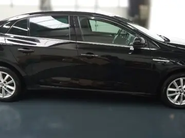 RENAULT MEGANE 1.3 TCe 140CP Intens