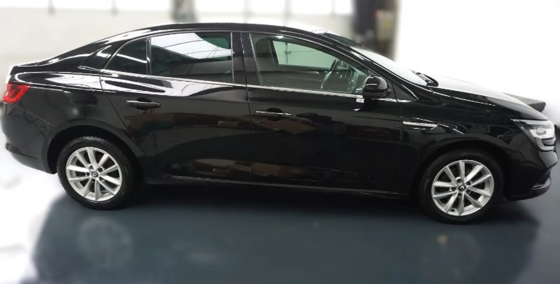 RENAULT MEGANE 1.3 TCe 140CP Intens