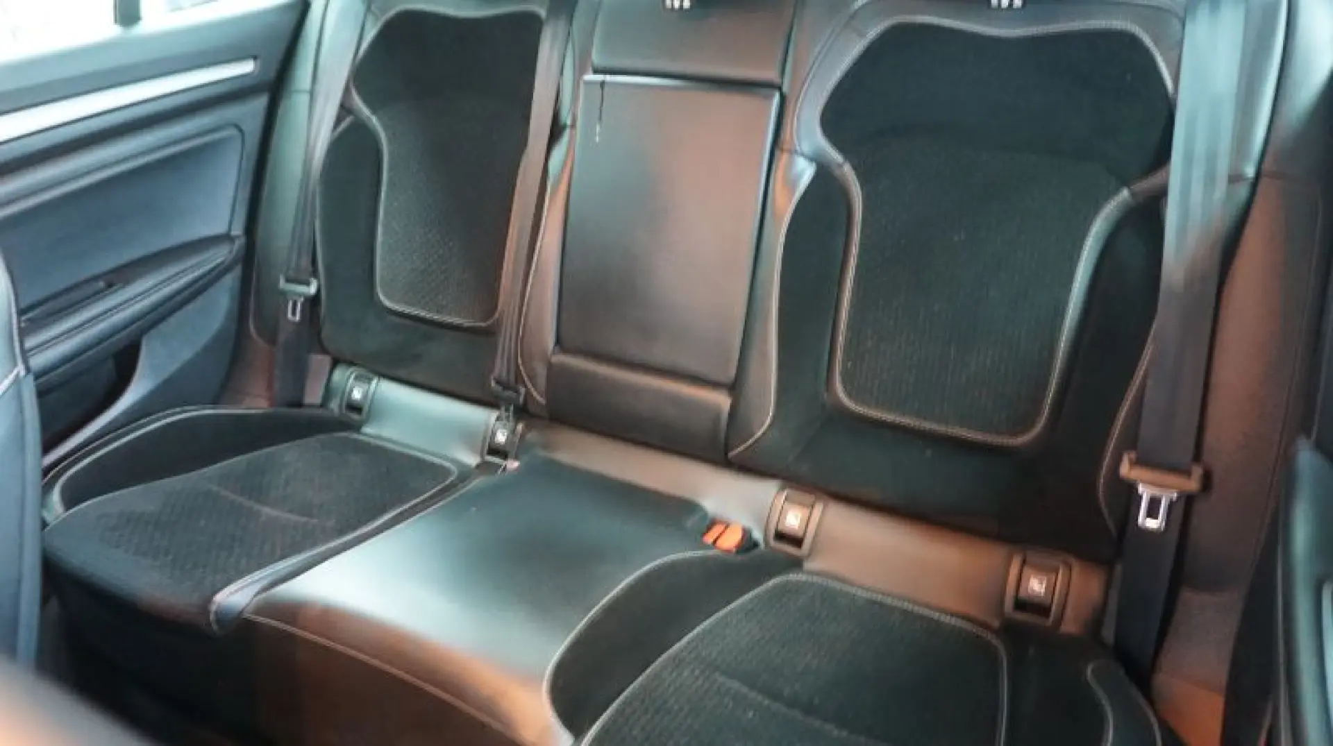 RENAULT MEGANE 1.3 TCe 140CP Intens