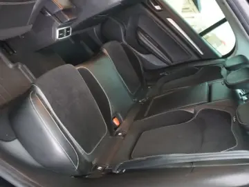 RENAULT MEGANE 1.3 TCe 140CP Intens