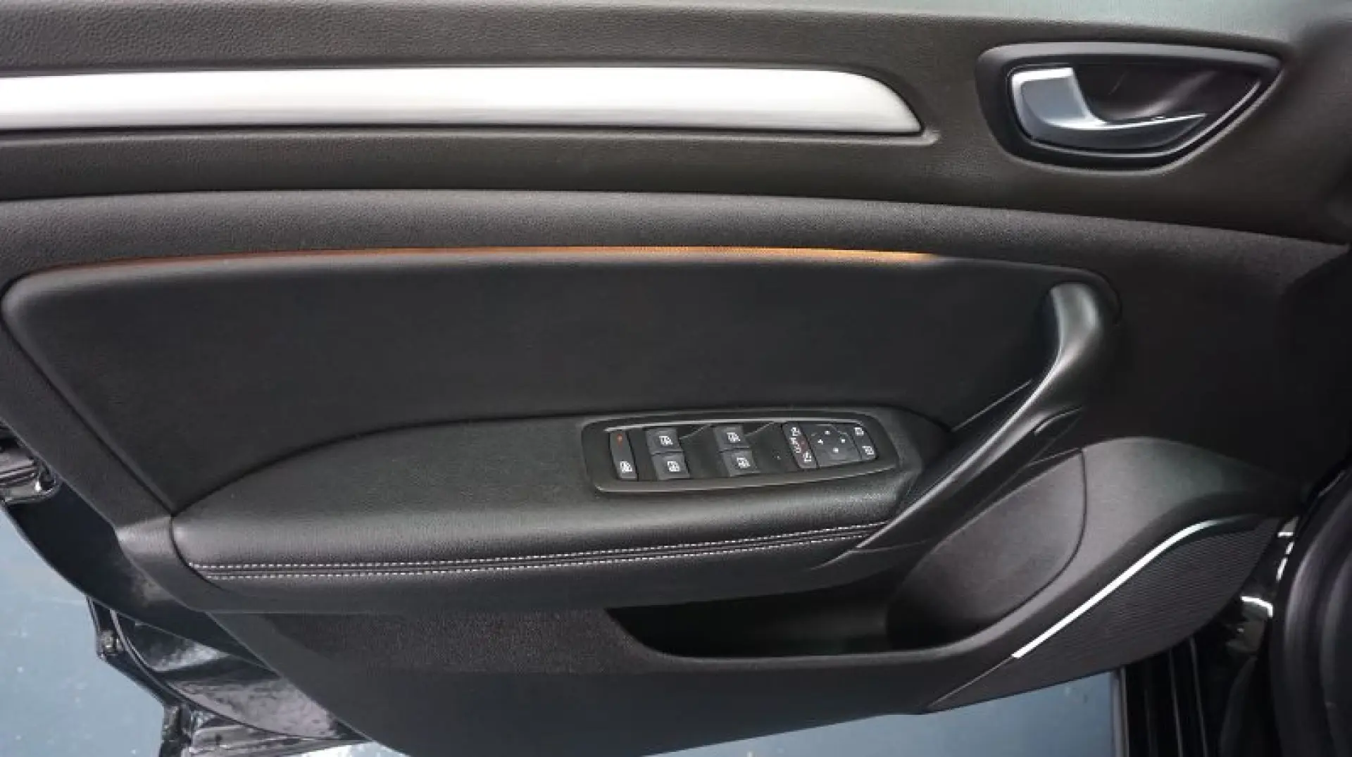 RENAULT MEGANE 1.3 TCe 140CP Intens