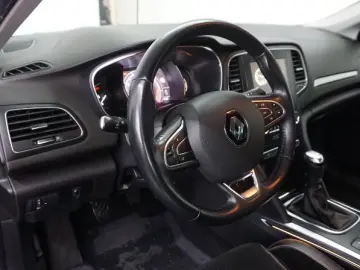 RENAULT MEGANE 1.3 TCe 140CP Intens