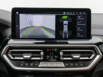 X4 M Competition HUD Kamera DAB Panorama 21Zoll