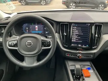 XC60 B5 Plus Dark AWD ACC 360  Pano Google