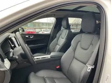 XC60 B5 Plus Dark AWD ACC 360  Pano Google