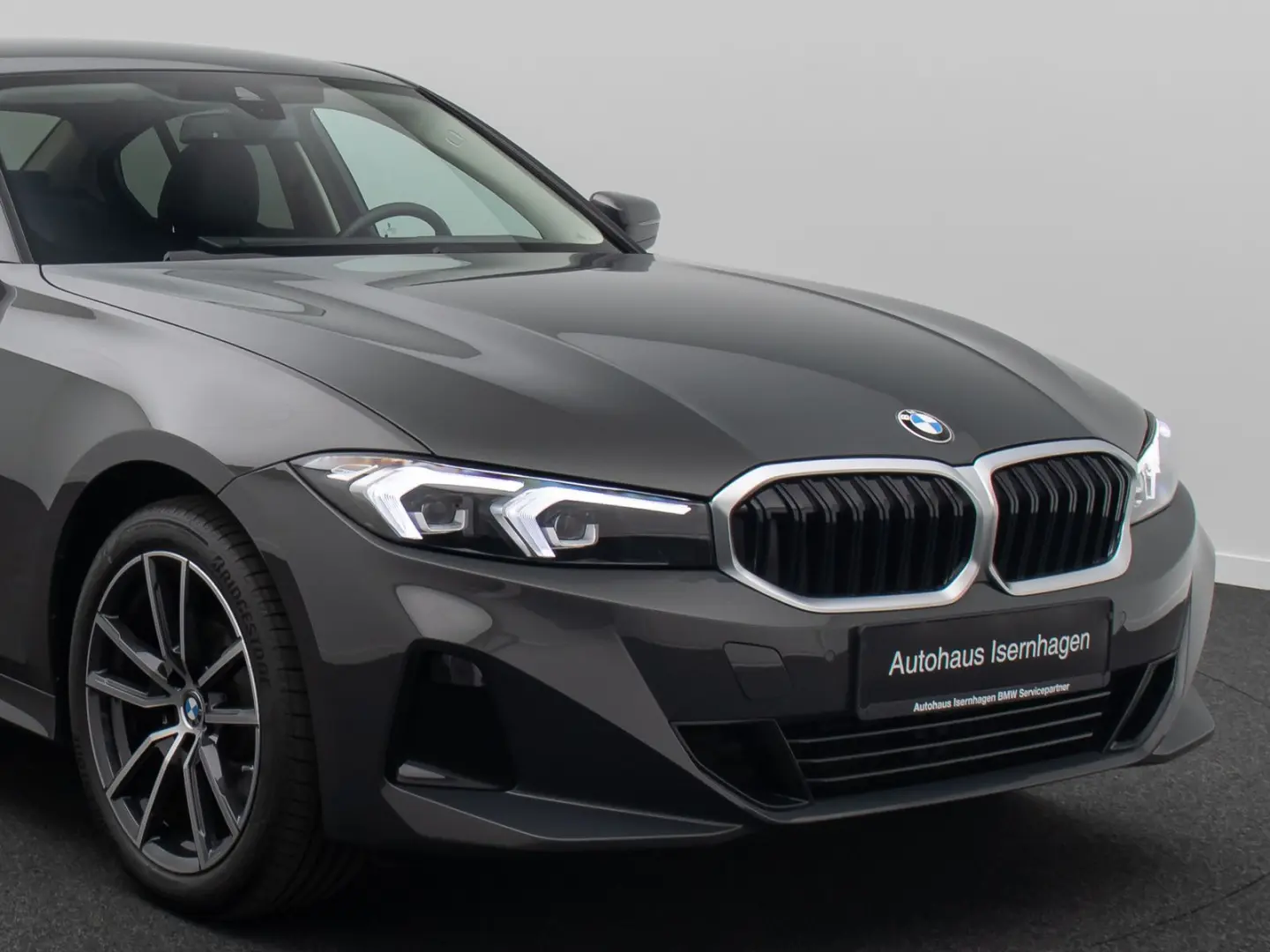 318d Sport Leder DAB Individual DrivAssis 18Zoll