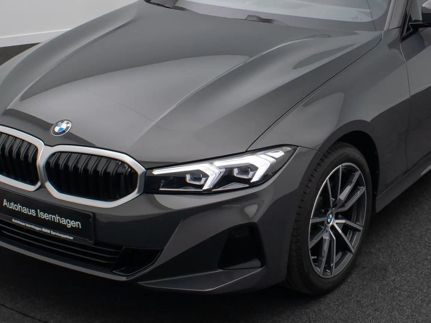 318d Sport Leder DAB Individual DrivAssis 18Zoll