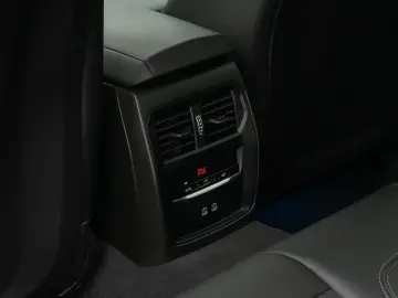 318d Sport Leder DAB Individual DrivAssis 18Zoll