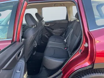 Forester Trend HYBRID AUTOMATIK 4X4 LED ACC AHK