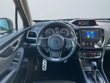 Forester Trend HYBRID AUTOMATIK 4X4 LED ACC AHK