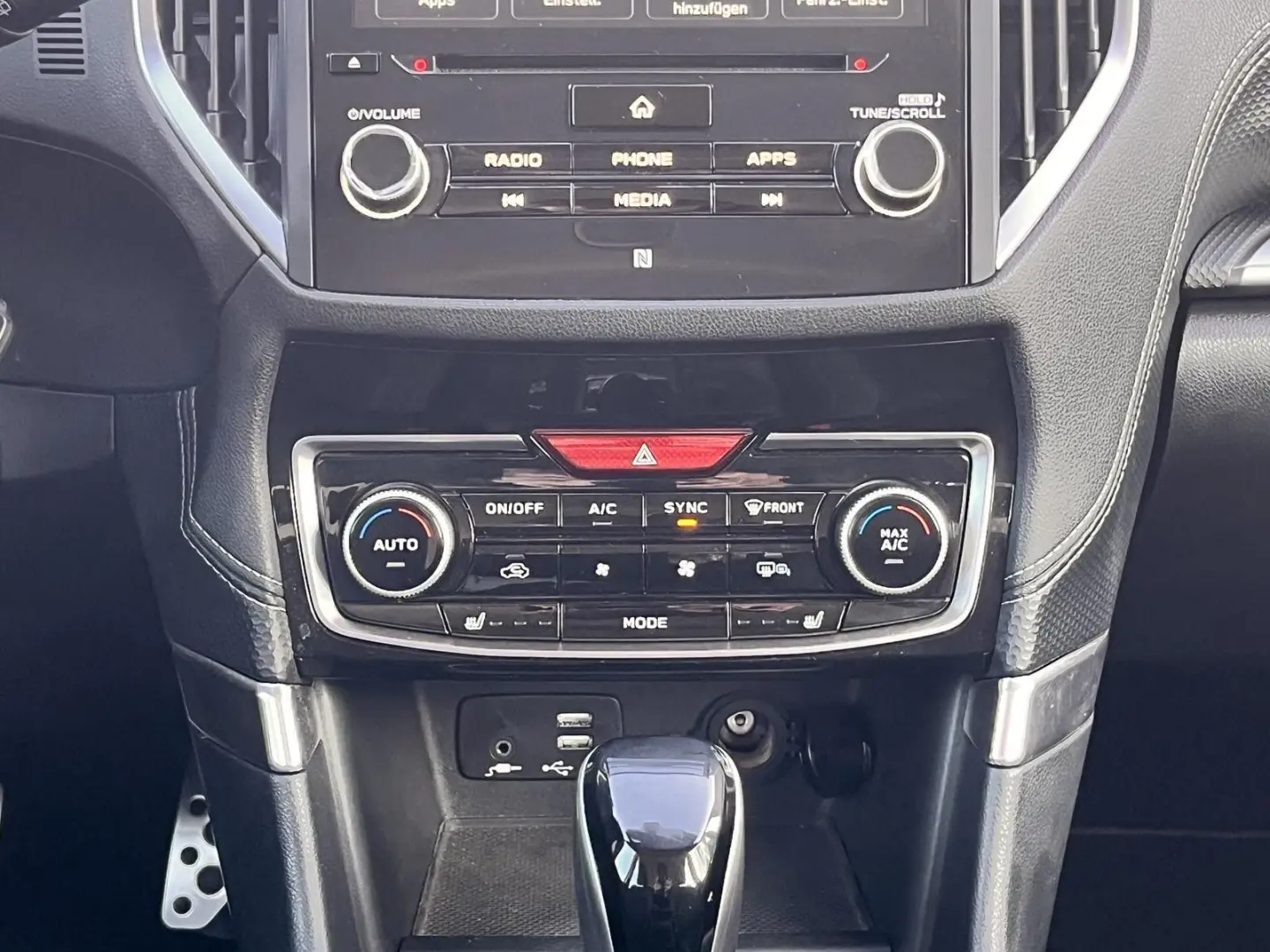 Forester Trend HYBRID AUTOMATIK 4X4 LED ACC AHK