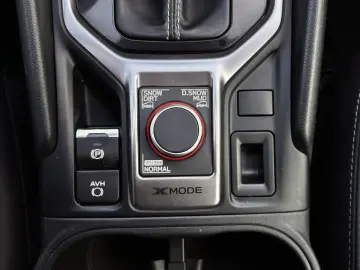 Forester Trend HYBRID AUTOMATIK 4X4 LED ACC AHK