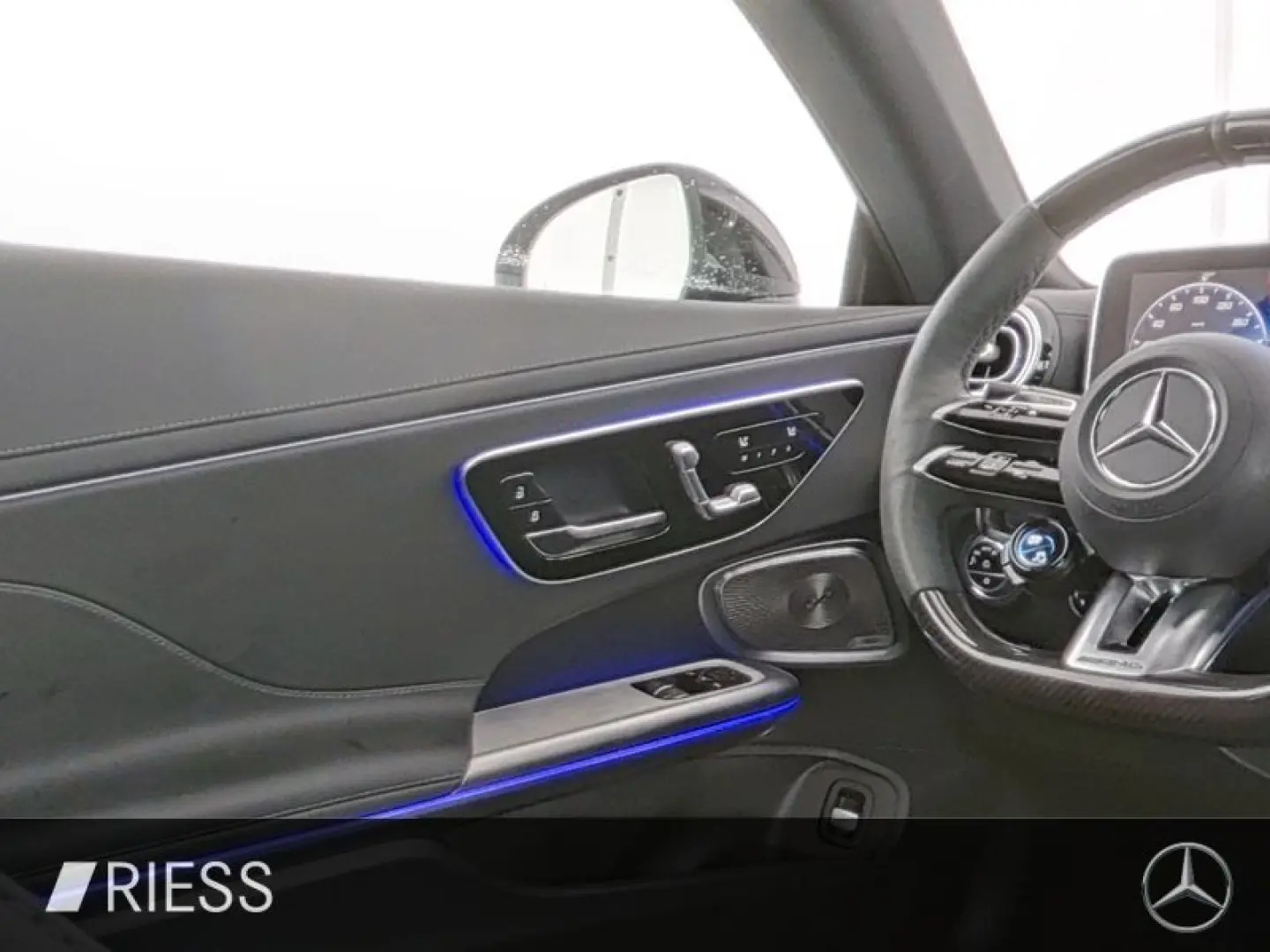 CLE 53 AMG 4M  Cp PANO DISTR HUD MEMO BURM KEYL