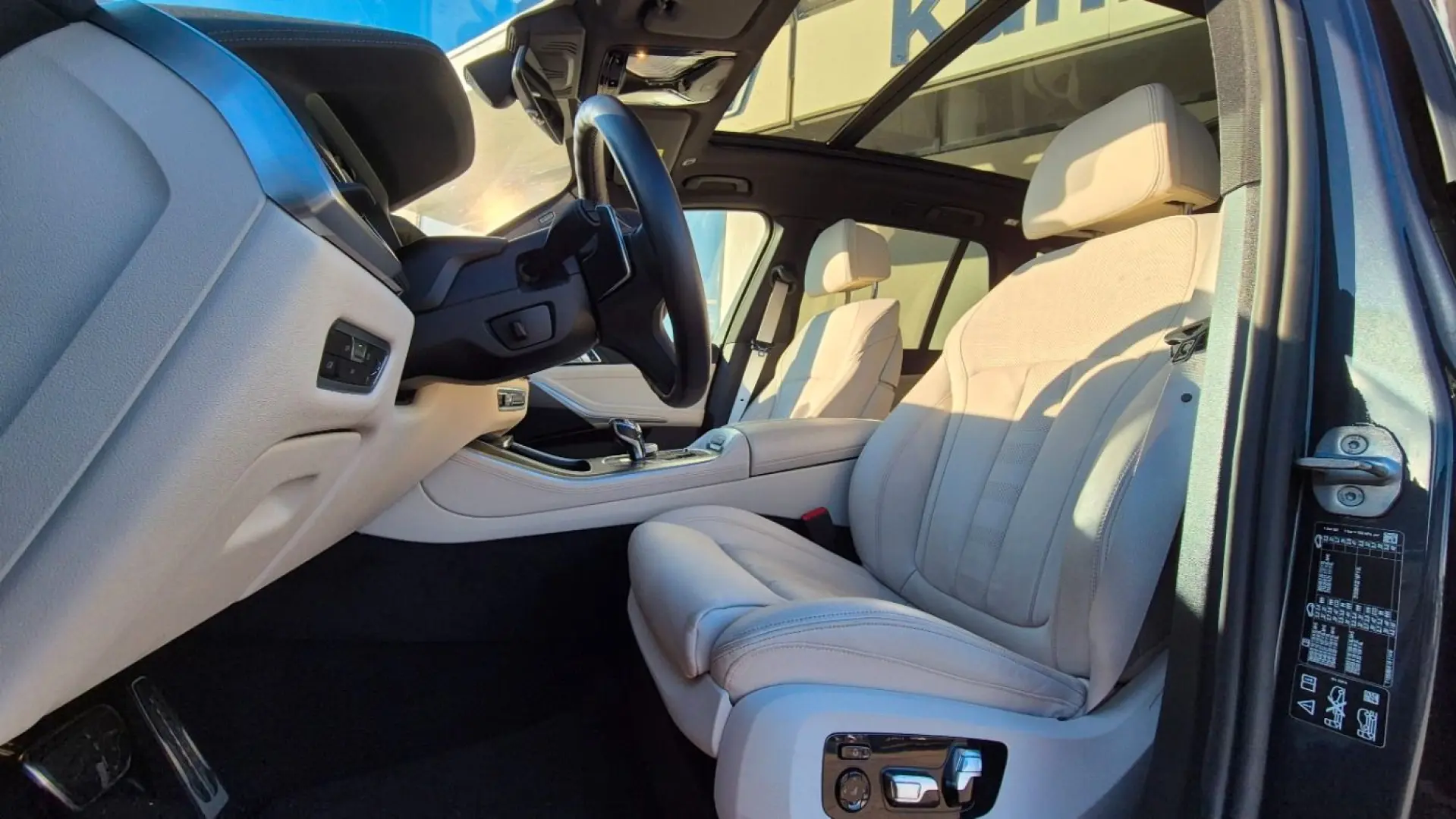 X5 xDrive30d    M-Sport ACC Laser Luftfed. 360