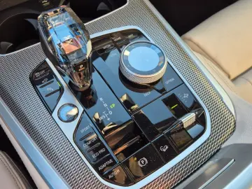 X5 xDrive30d    M-Sport ACC Laser Luftfed. 360