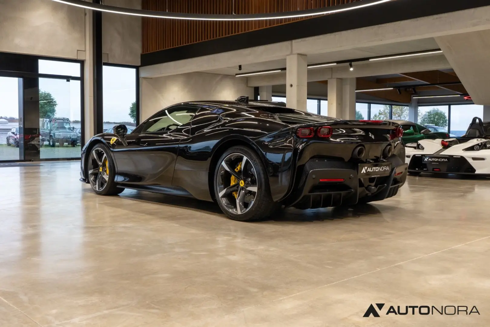 SF90 Stradale Lift Daytona Racing JBL Approved