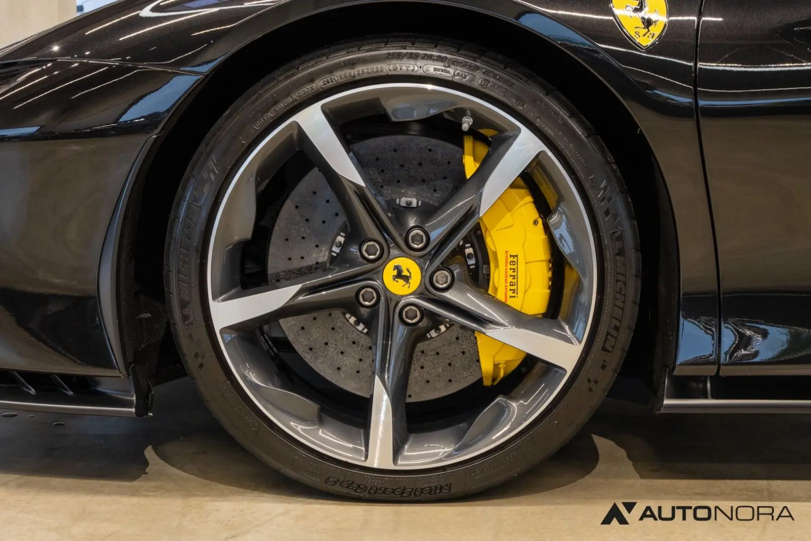 SF90 Stradale Lift Daytona Racing JBL Approved