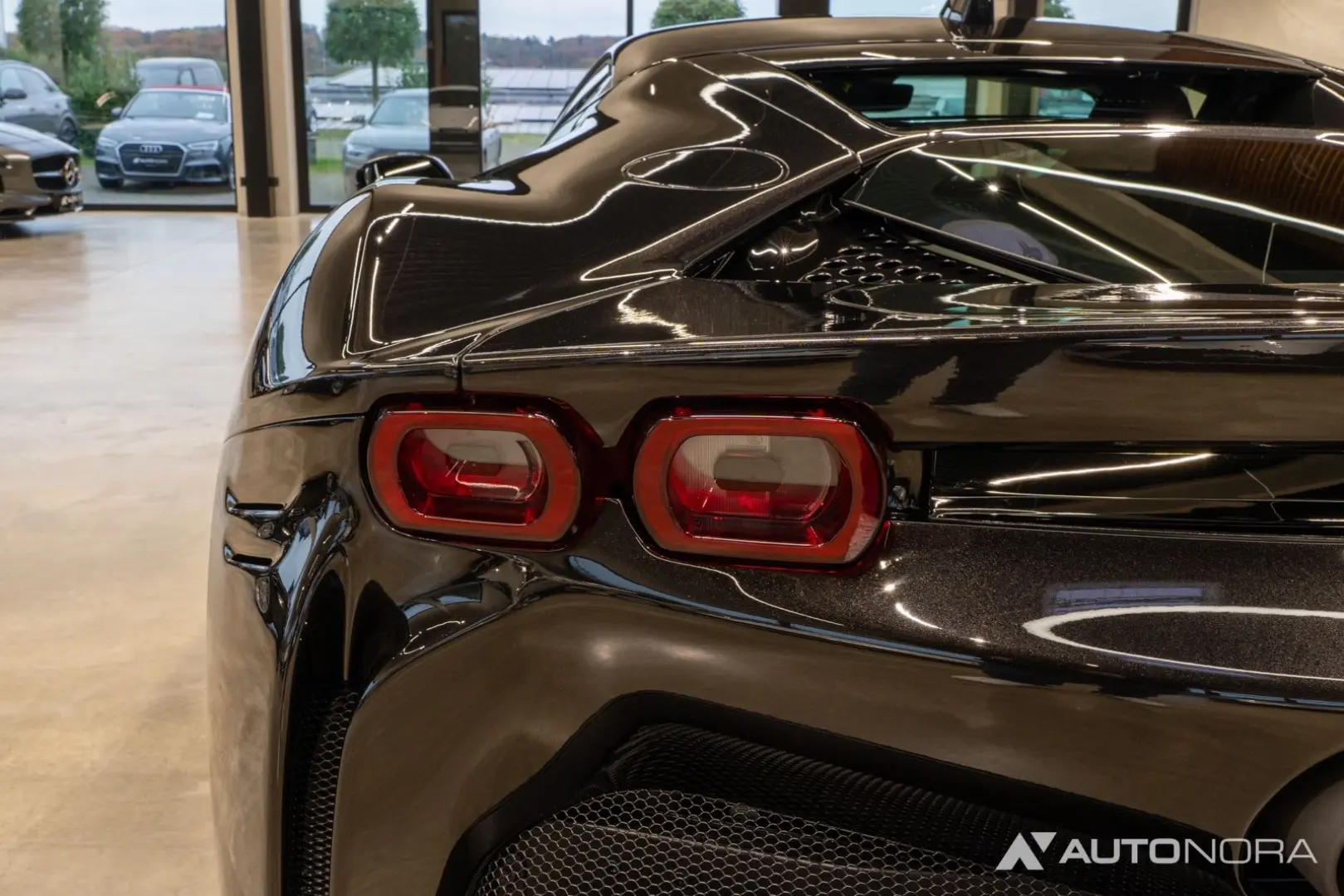 SF90 Stradale Lift Daytona Racing JBL Approved