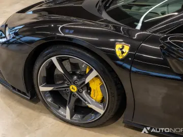 SF90 Stradale Lift Daytona Racing JBL Approved